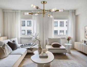 Люстра на штанге Ambrella Light LH55161