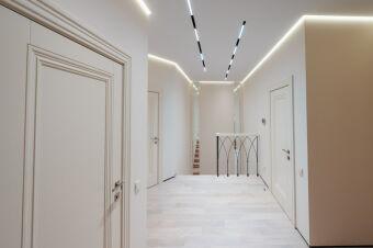 Светильник на шине Denkirs DK8004-WH