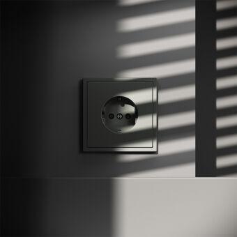 Розетка VOLTUM VLS040206