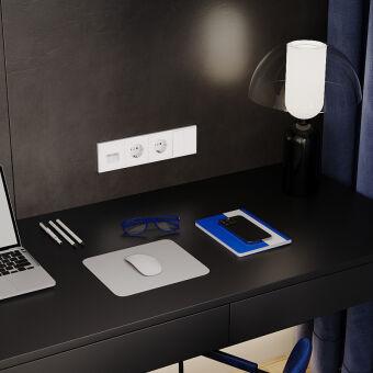 Розетка VOLTUM VLS040202