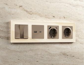 Рамка Ambrella Volt AF380304