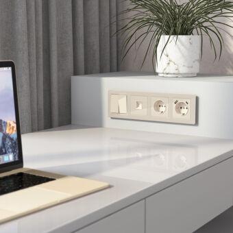 Розетка Werkel W1181043