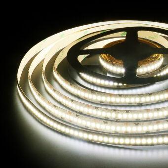 Лента Elektrostandard 2835 12V 240Led 16W IP65 / дневной белый