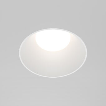 Влагозащищенный светильник Maytoni Technical DL126-GU10-TRS-W