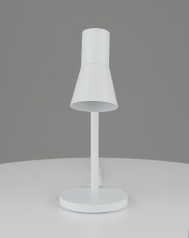 Настольная лампа Moderli V11324-1T