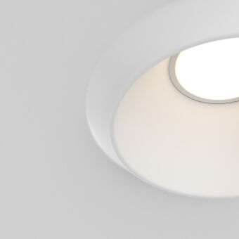 Встраиваемый светильник Maytoni Technical DL124-GU10-01-TRS-W